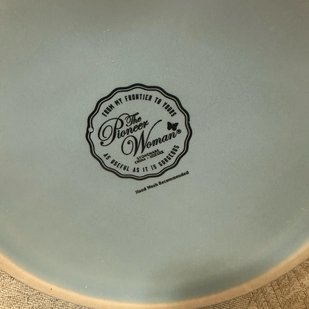 Pioneer Woman Spring Bouquet Garlic Keeper - Picture 5 of 5